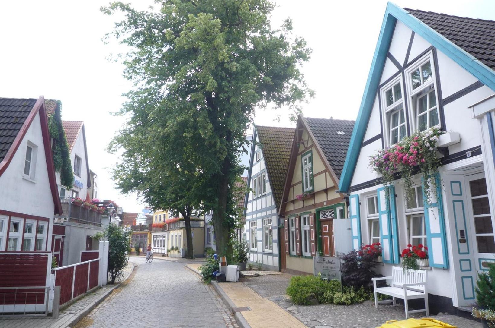Kuschelecke, 100M Zum Alten Strom Rostock Exterior photo